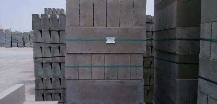 Kerbstones and heel kerbs in the stockyard